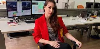 Capa: CURSO Natália Dalat: Baixe Agora Day Trade e Bolsa de Valores!