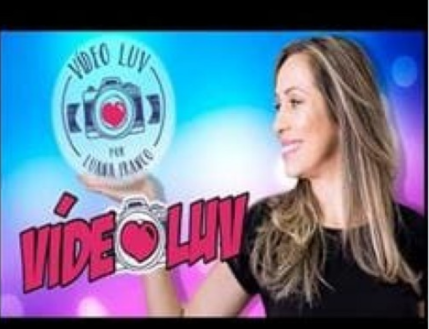 Luana Franco ensinando sobre o Curso Video Luv com foco em marketing digital e produção de vídeo.
