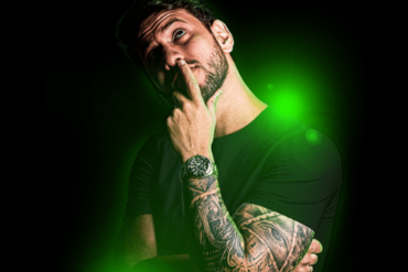 Capa da Mentoria A Quebra da Matrix - Iuri 2021 com foco em tráfego direto e faturamento